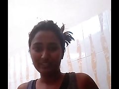Swathi naidu hot telugu babe taking shower - desipapa.com