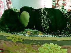 Hot sex with innocent cute Bhabhi &excl;&excl; Unbelievable hot pussy&excl;&excl; I cum up within two minutes&excl;&excl; new sex video